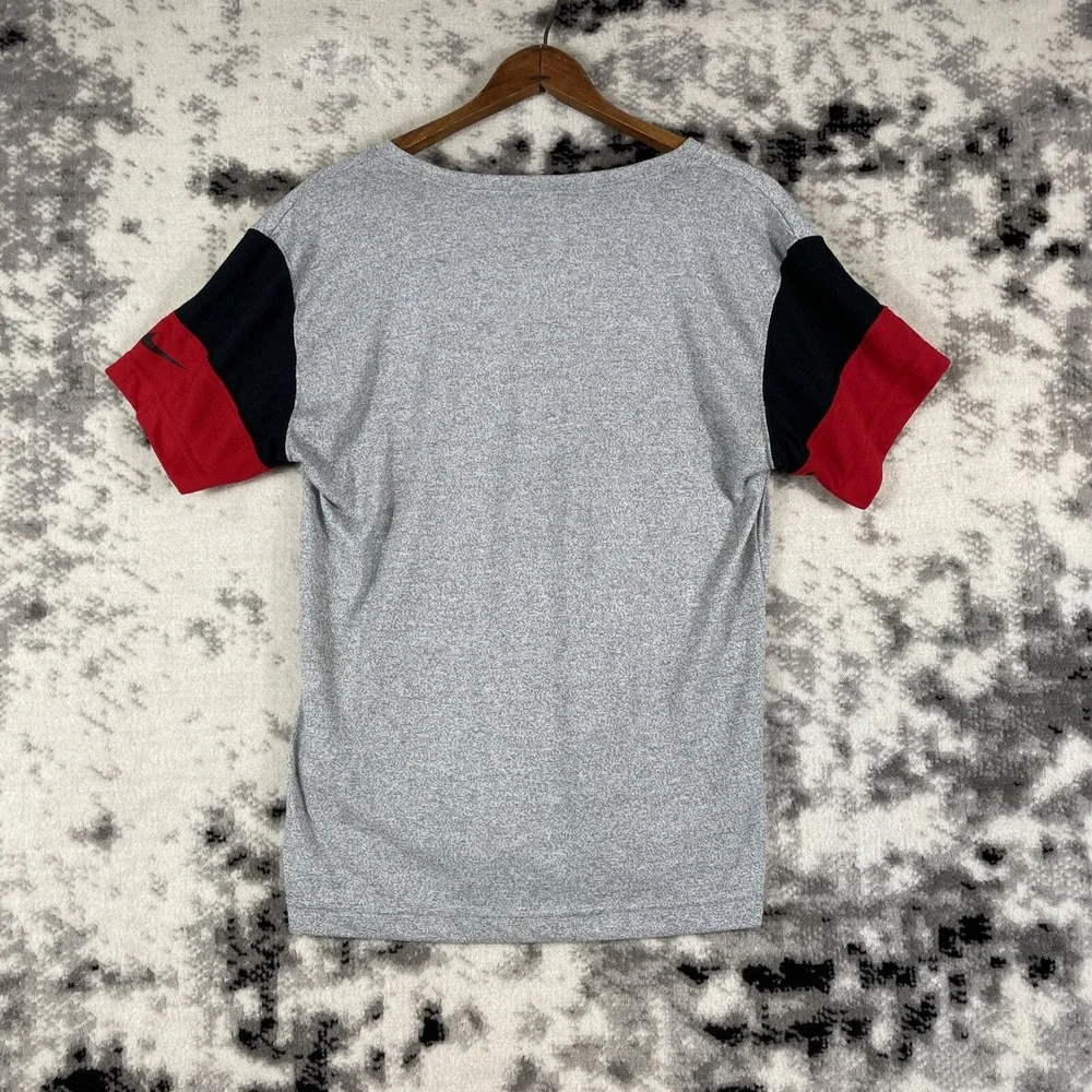 Nike Team Apparel‎ Top Womens Size Medium Atlanta Falcons Gray Short Sleeve